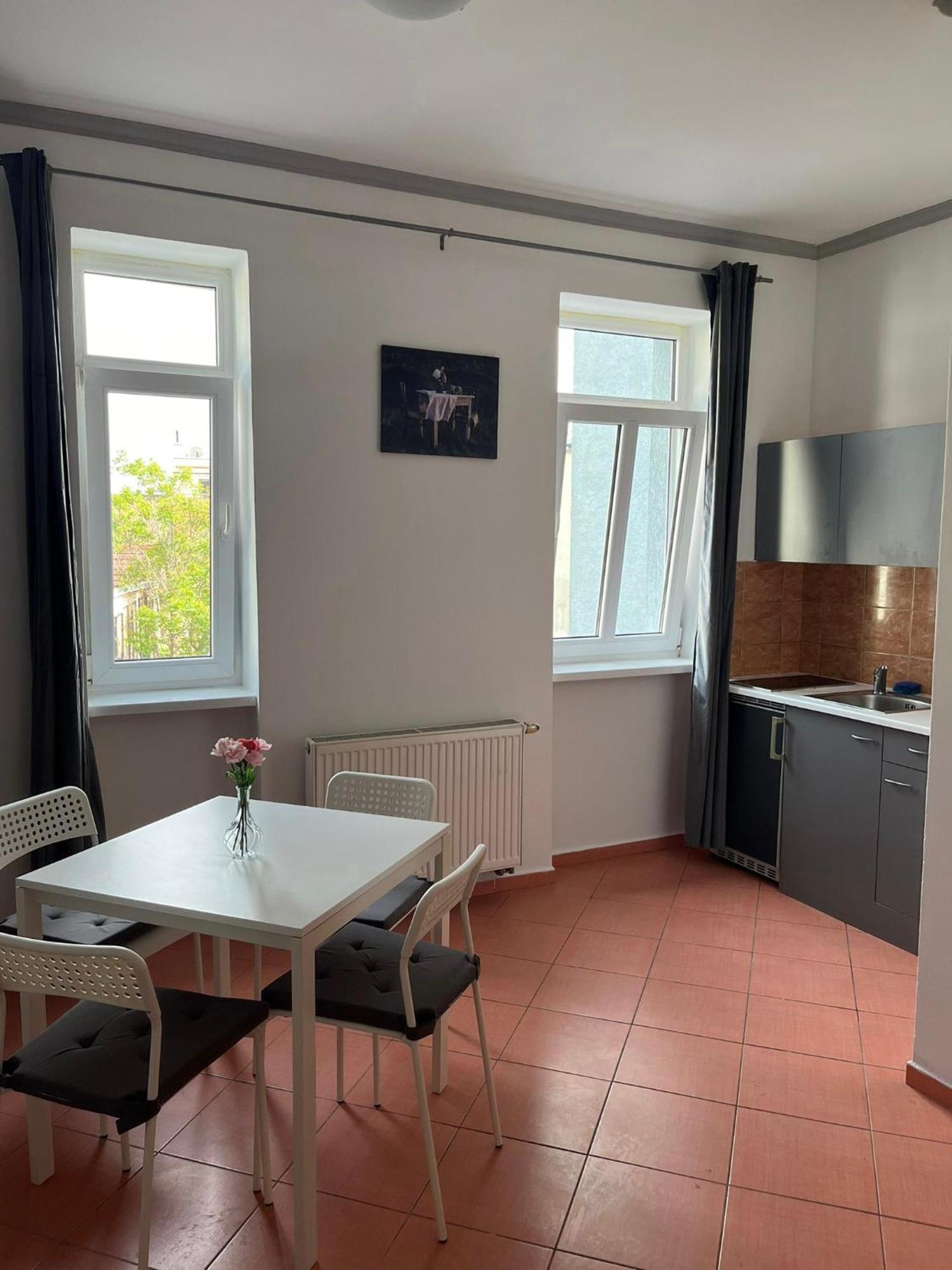 1St Plaza Apartment 布拉迪斯拉发 外观 照片